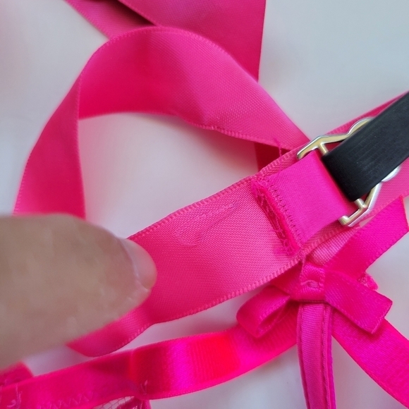 For Love and Lemons Hot Pink Satin Embroidered Garter Belt Size XS - Picture 7 of 7